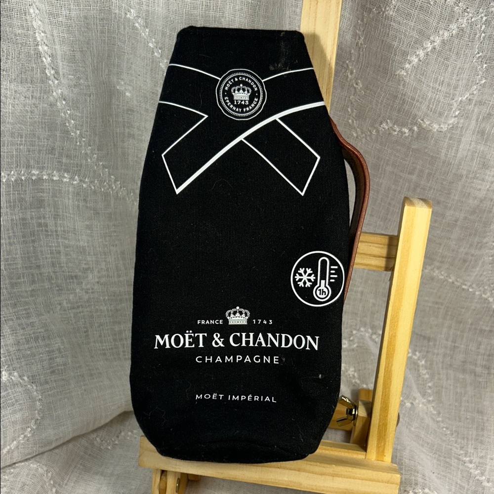 Moet & Chandon champagne bottle koozie: keep it cool